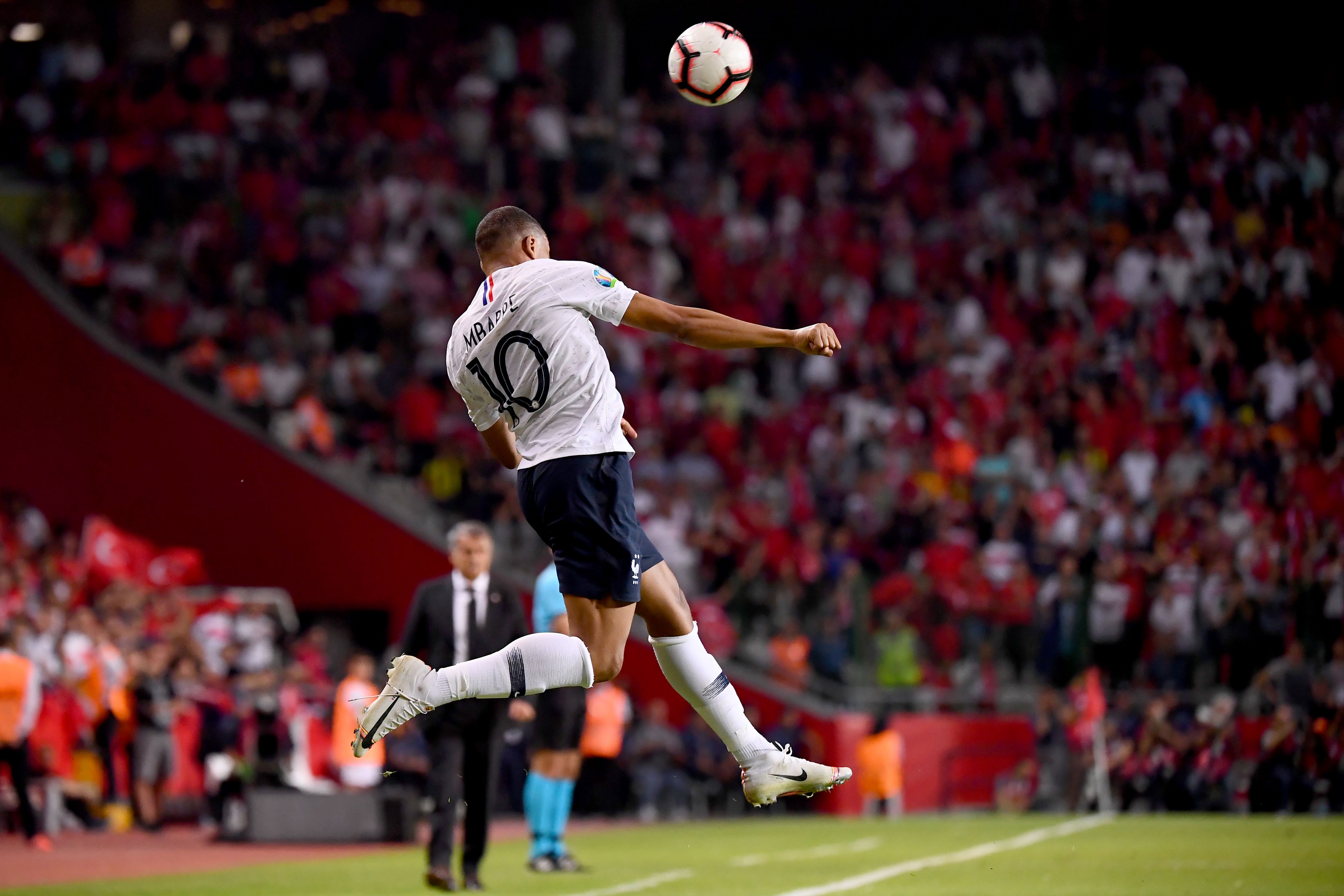 却始终心系 却始终心系