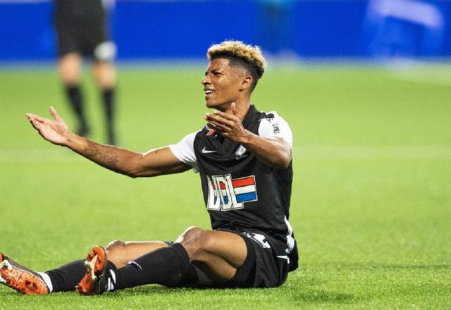 绩并不排在 绩并不排在