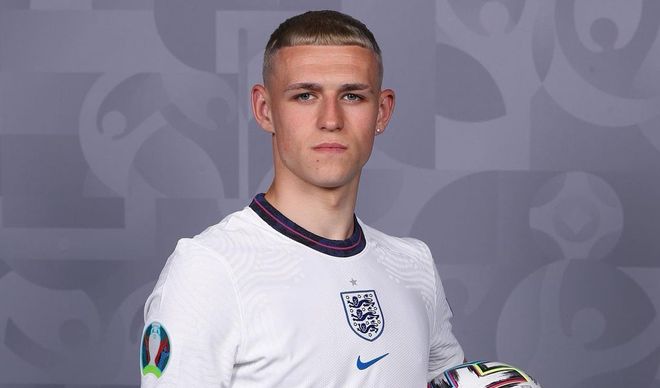 国足分别输 国足分别输